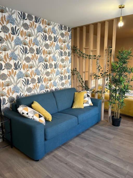 L'Ile De Bali, Sejour En Couple Ou Famille Apartment Roanne Exterior photo