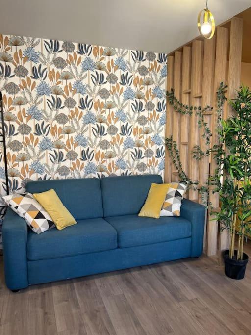 L'Ile De Bali, Sejour En Couple Ou Famille Apartment Roanne Exterior photo
