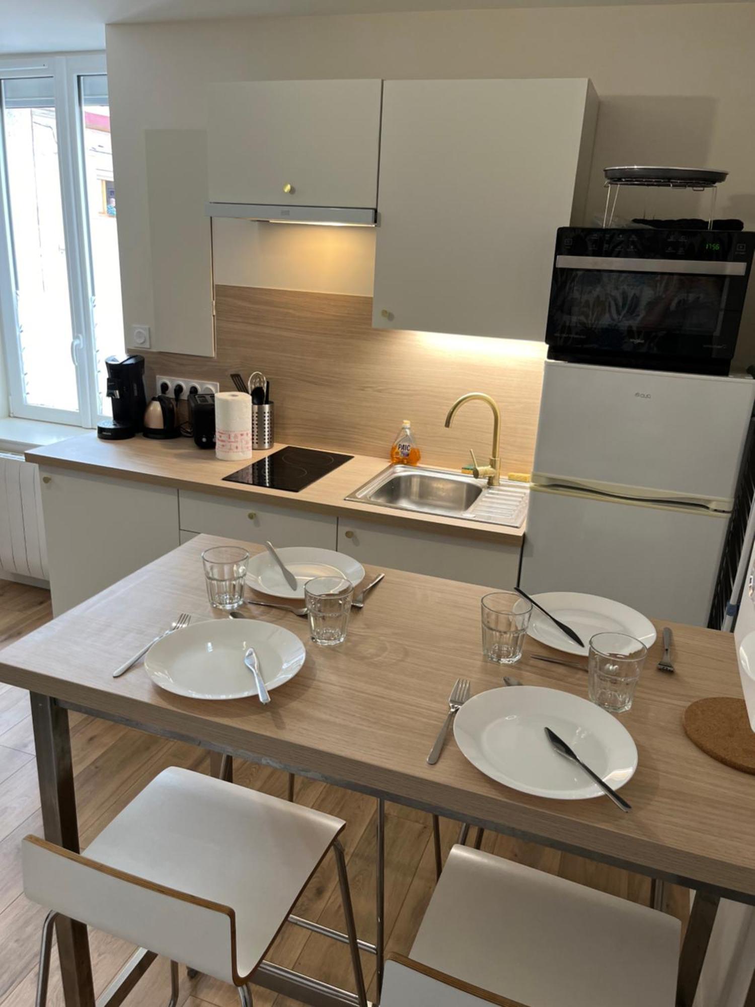 L'Ile De Bali, Sejour En Couple Ou Famille Apartment Roanne Exterior photo